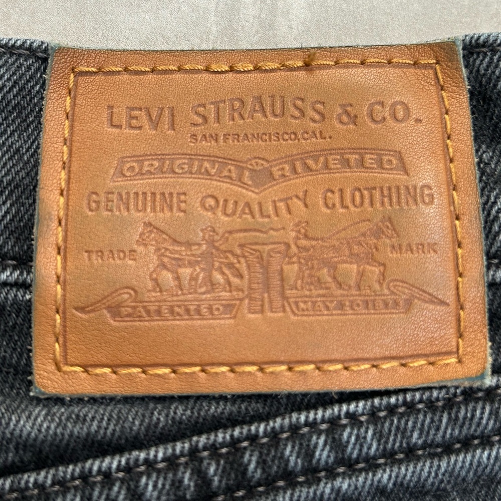 Levi's Charcoal Slim Straight Jeans - Picture 12 of 14